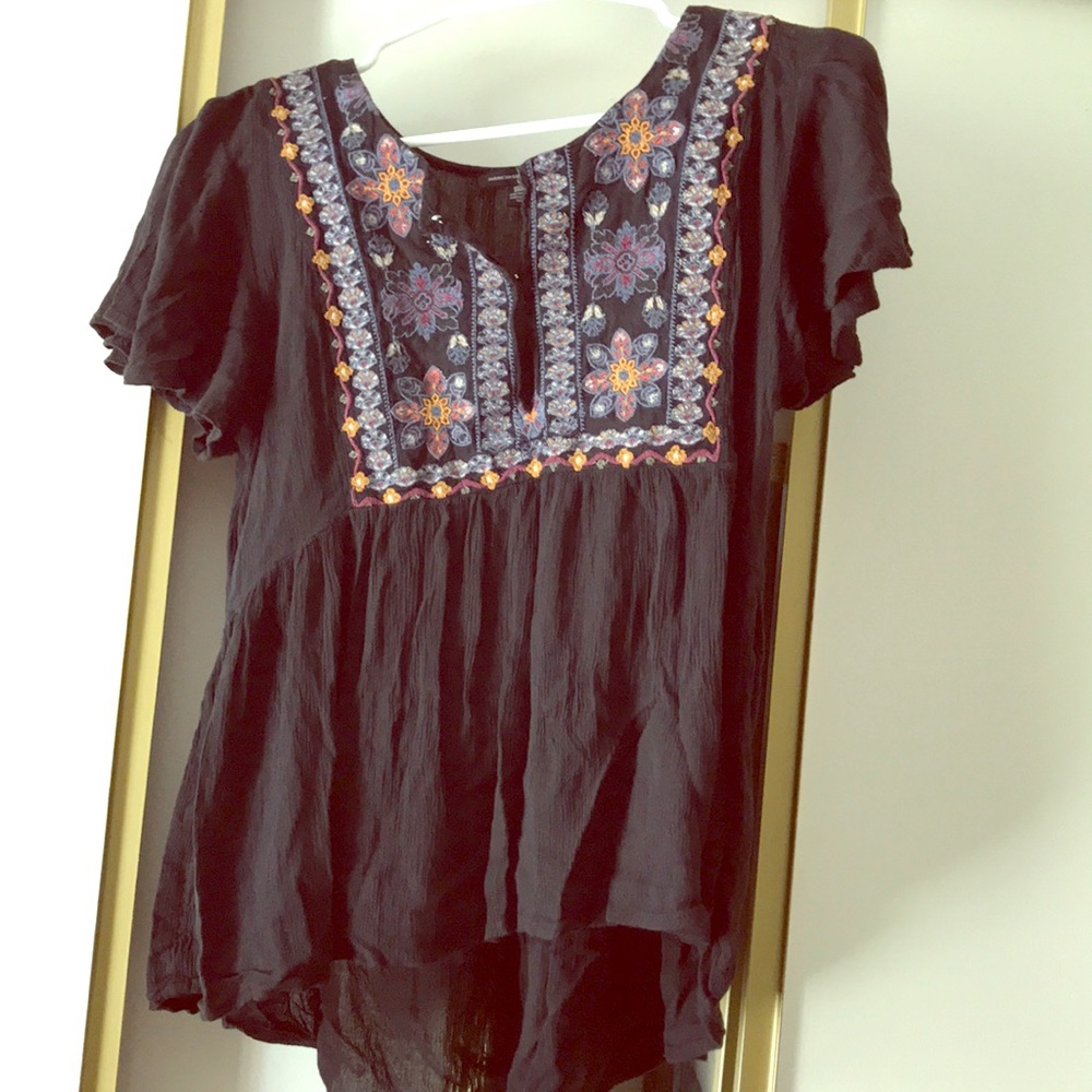 American Eagle flowy top